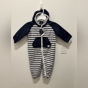 GAP Kids Navy and White Striped Footie NEW 18-24 Months